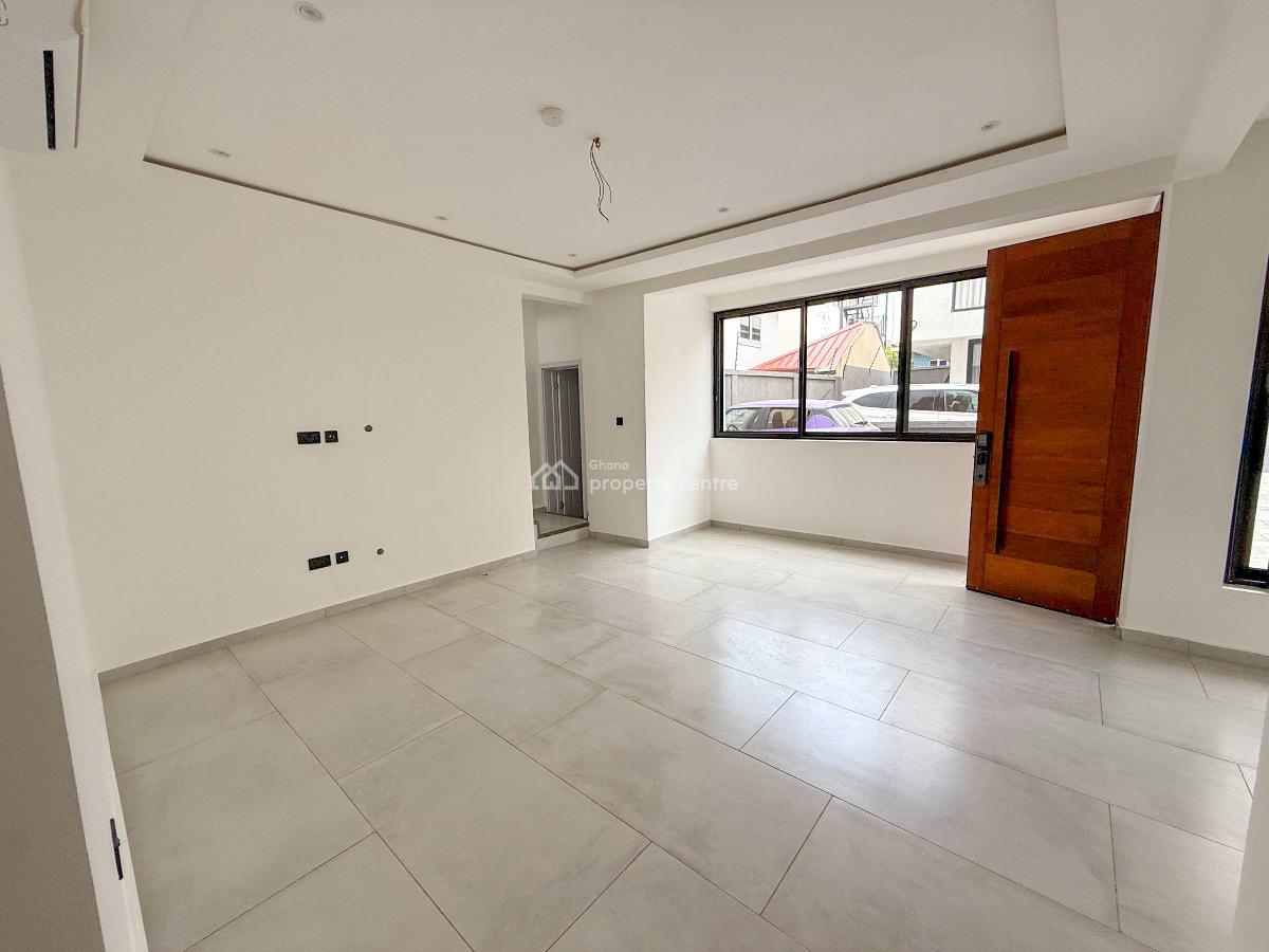 4 Bedroom Townhouse in a Gated Community with Swimming Pool, Tseaddo, East Airport, Airport Residential Area, Accra, Townhouse for Rent