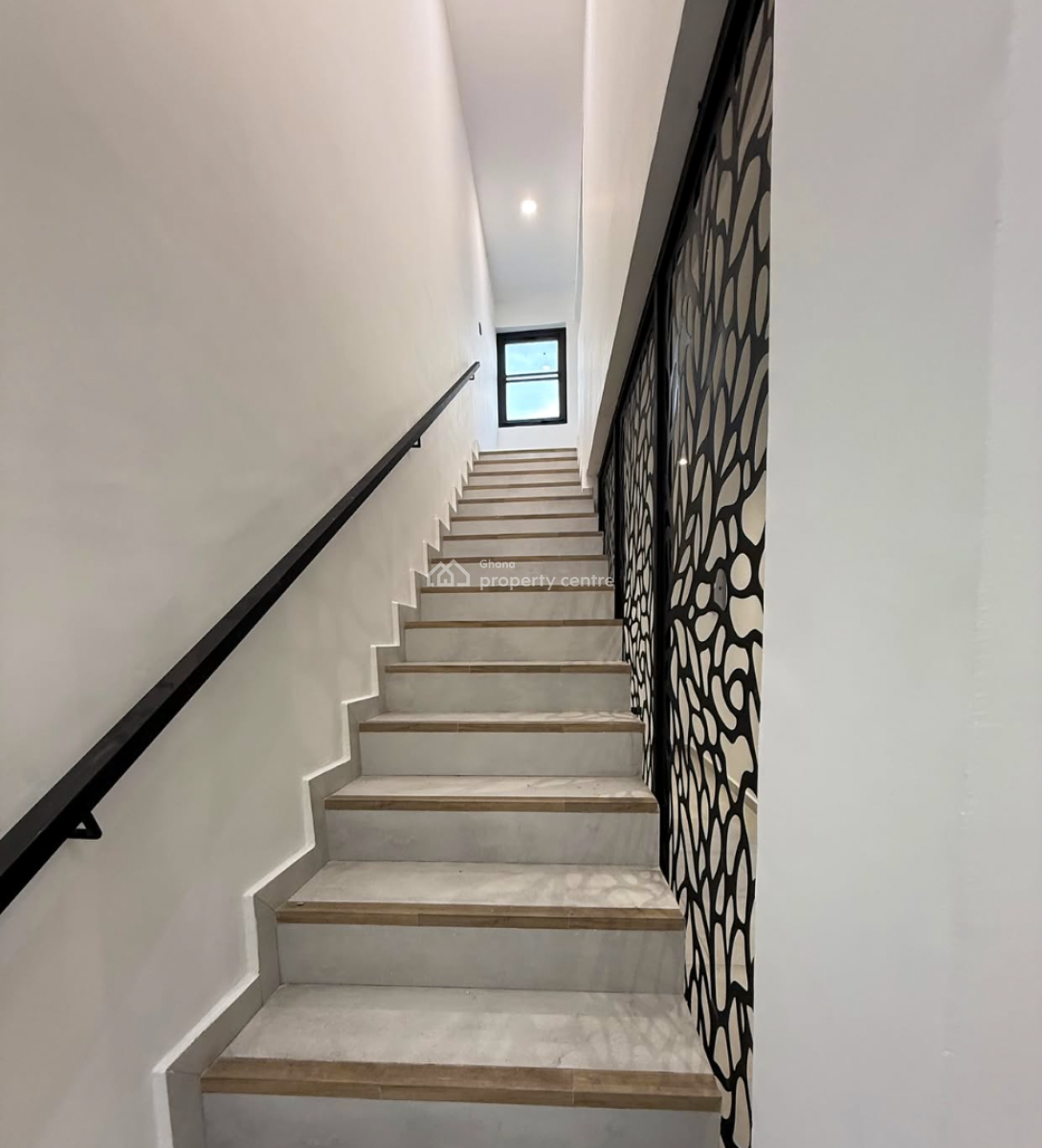 4 Bedroom Townhouse in a Gated Community with Swimming Pool, Tseaddo, East Airport, Airport Residential Area, Accra, Townhouse for Rent
