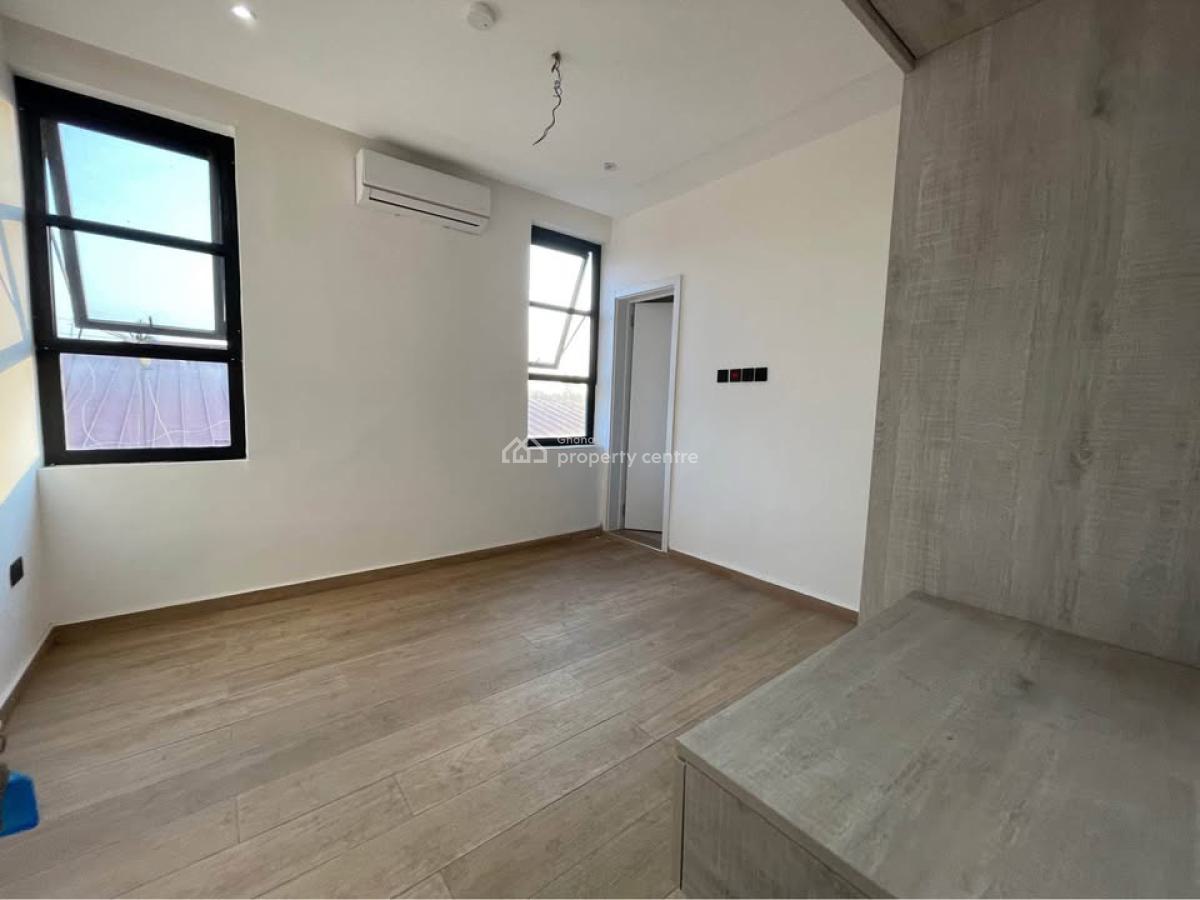 3 Bedrooms Townhouse in a Gated Community with Swimming Pool, Tseaddo, East Airport, Airport Residential Area, Accra, Townhouse for Rent