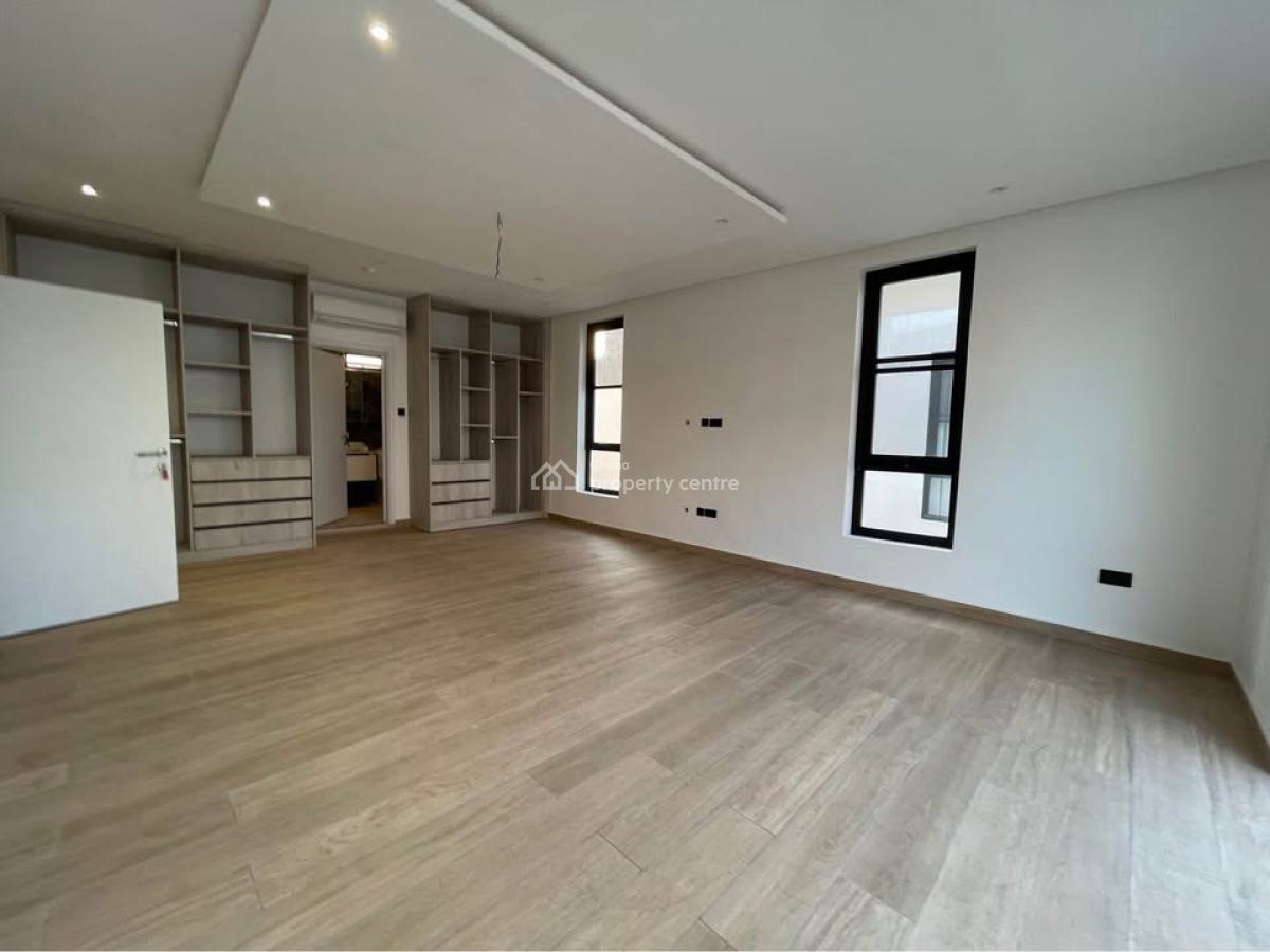 3 Bedrooms Townhouse in a Gated Community with Swimming Pool, Tseaddo, East Airport, Airport Residential Area, Accra, Townhouse for Rent