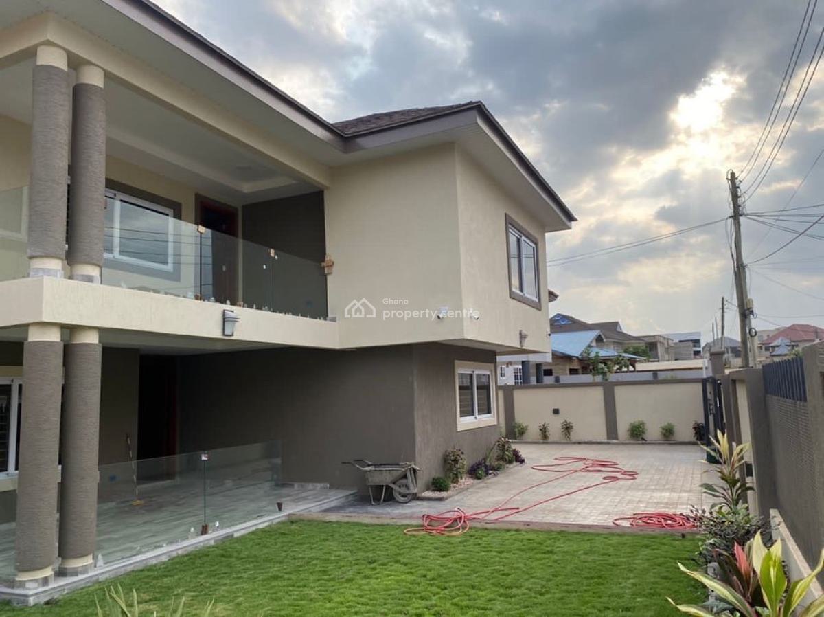 Fully Detached 4 Bedroom Duplex with Staff Quarters, Mahama Road, East Airport, Airport Residential Area, Accra, Detached Duplex for Sale