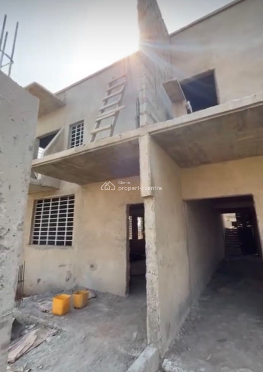 3 Bedroom Duplex, East Airport, Airport Residential Area, Accra, Semi-detached Duplex for Sale