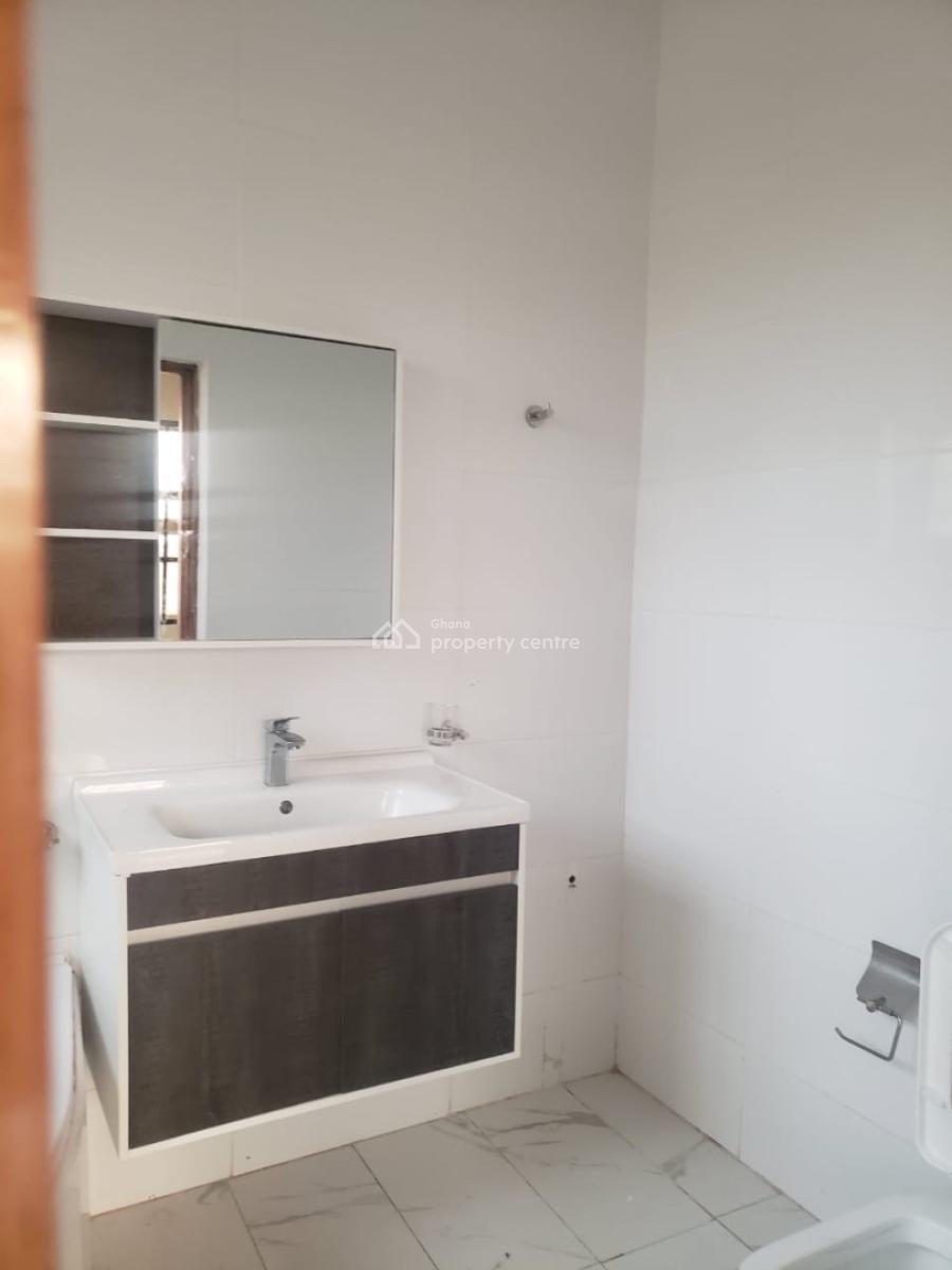 3 Bedroom Apartment, Mahama Road, East Airport, Airport Residential Area, Accra, Apartment for Rent