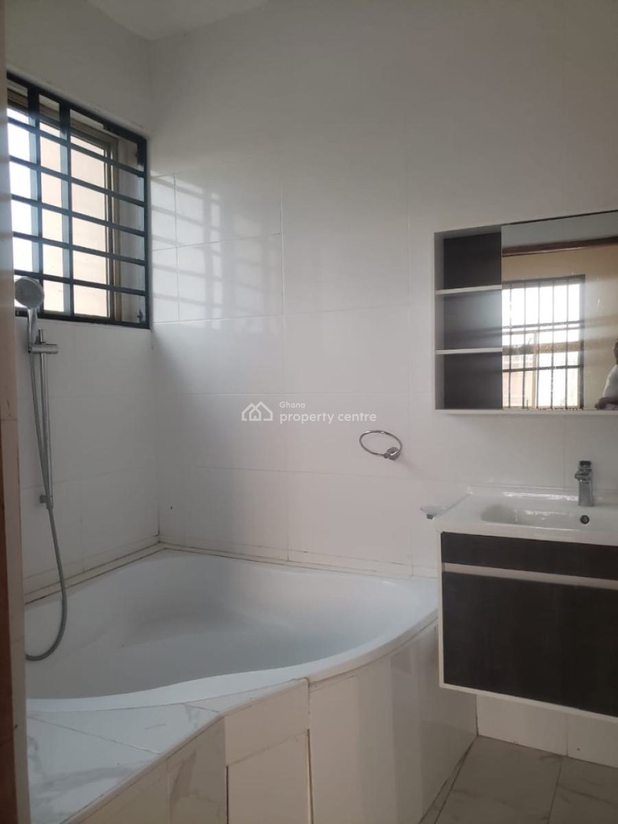 3 Bedroom Apartment, Mahama Road, East Airport, Airport Residential Area, Accra, Apartment for Rent