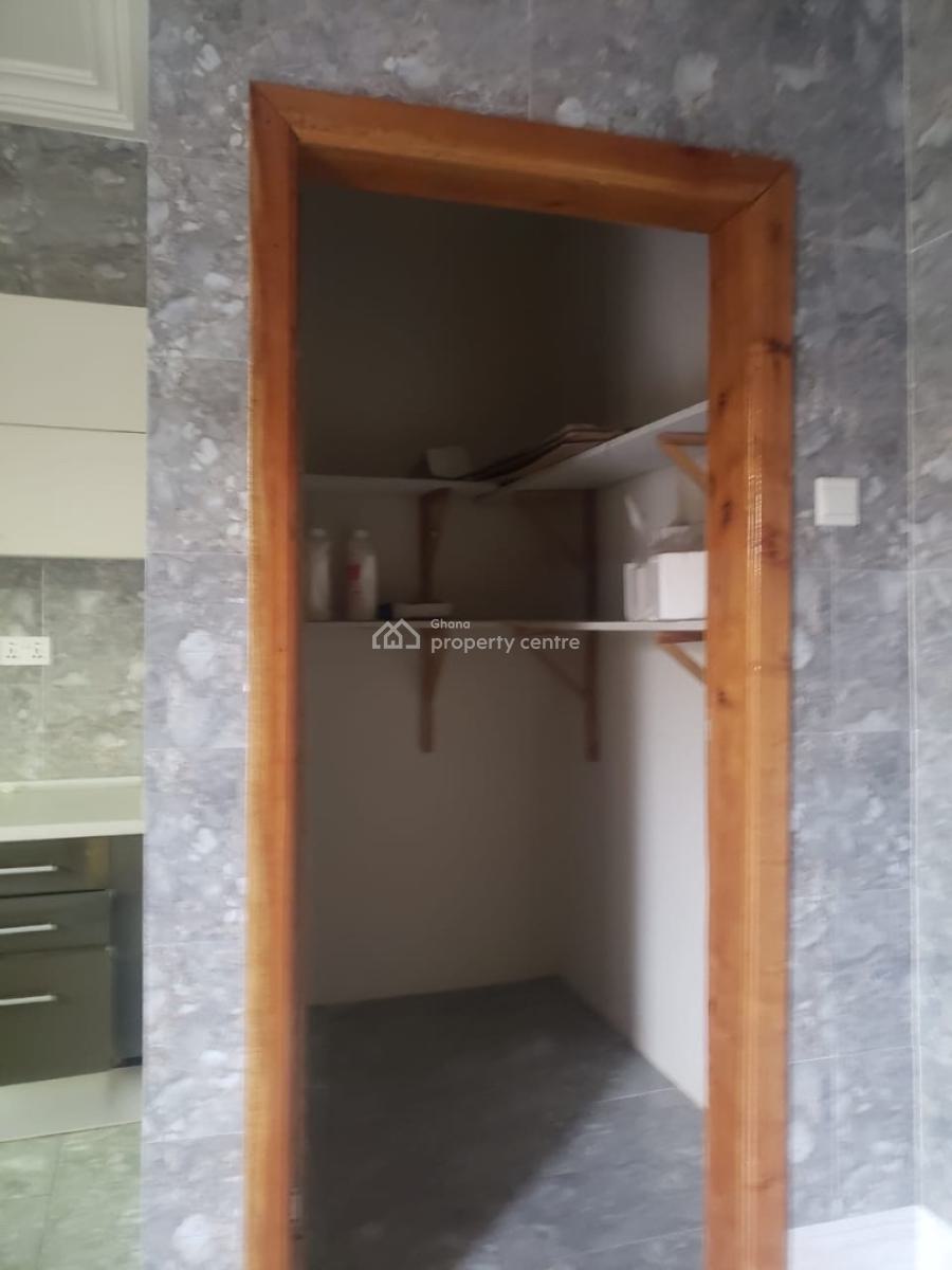 3 Bedroom Apartment, Mahama Road, East Airport, Airport Residential Area, Accra, Apartment for Rent