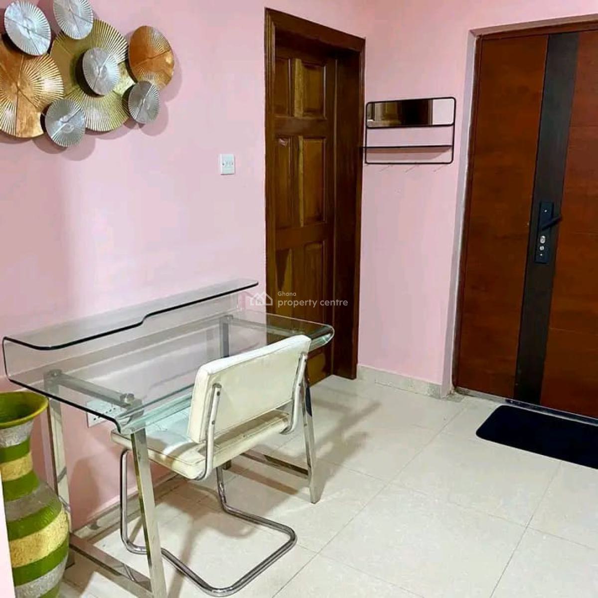 Fully Furnished Chamber and Hall @ Adjringanor, Adjiringanor, East Legon, Accra, Apartment Short Let