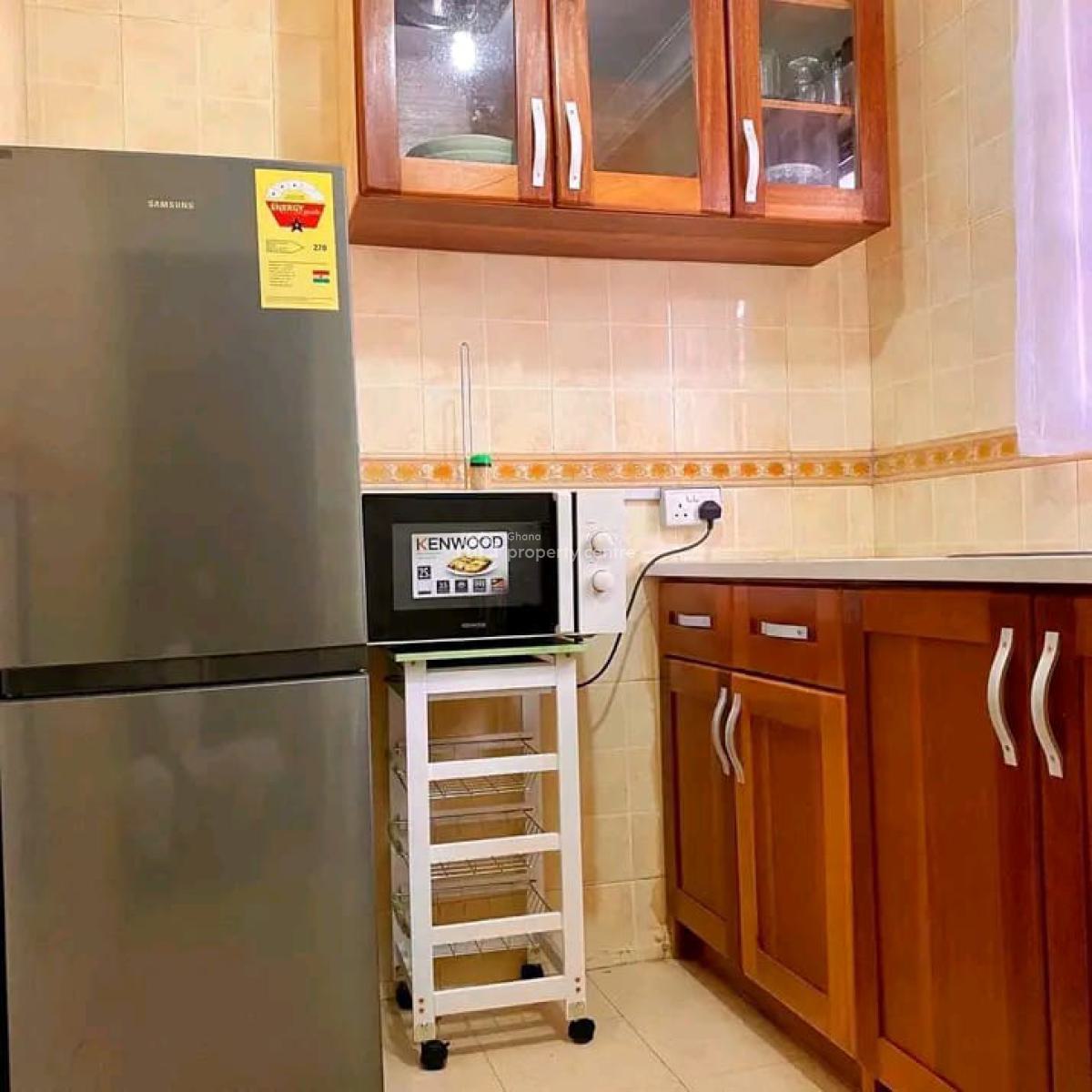 Fully Furnished Chamber and Hall @ Adjringanor, Adjiringanor, East Legon, Accra, Apartment Short Let