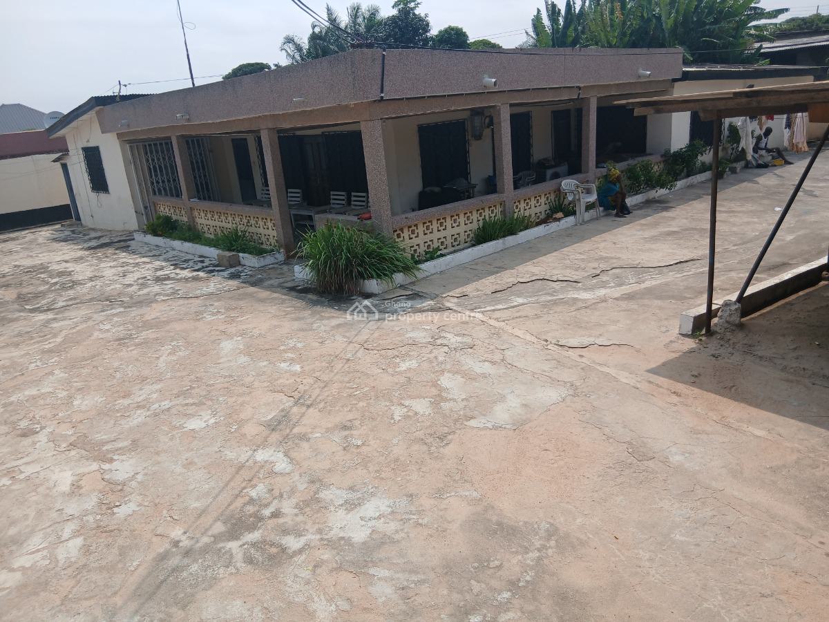 3 Master Bedroom with 4 Rooms Boyscotters, Dansoman Ebony Estate, Control, Dansoman, Accra, Semi-detached Duplex for Sale