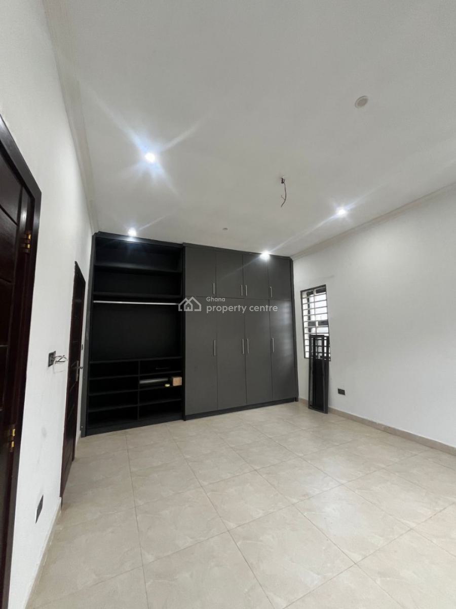 3 Bedrooms House, Oyarifa, La Nkwantanang Madina Municipal, Accra, Detached Bungalow for Sale