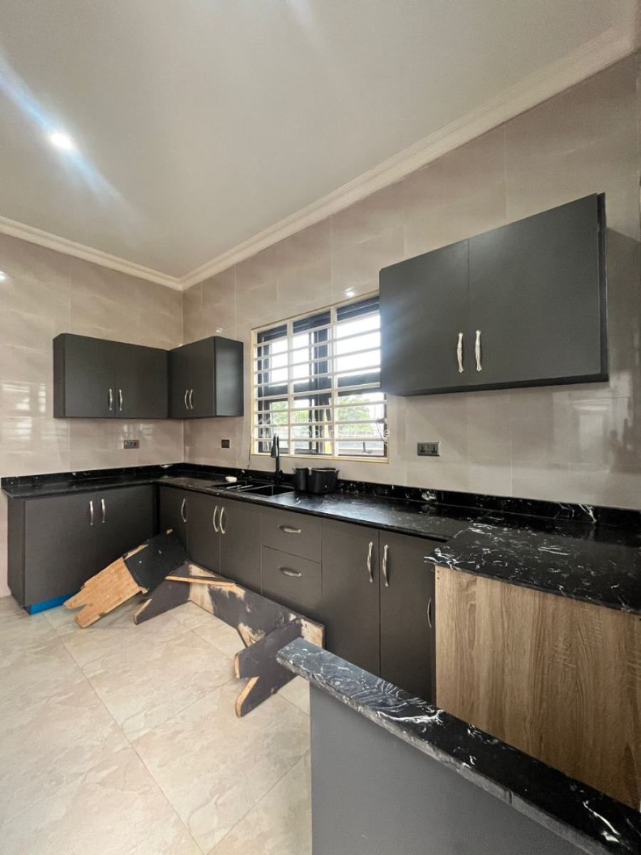 3 Bedrooms House, Oyarifa, La Nkwantanang Madina Municipal, Accra, Detached Bungalow for Sale