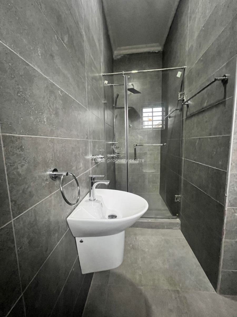3 Bedrooms House, Oyarifa, La Nkwantanang Madina Municipal, Accra, Detached Bungalow for Sale