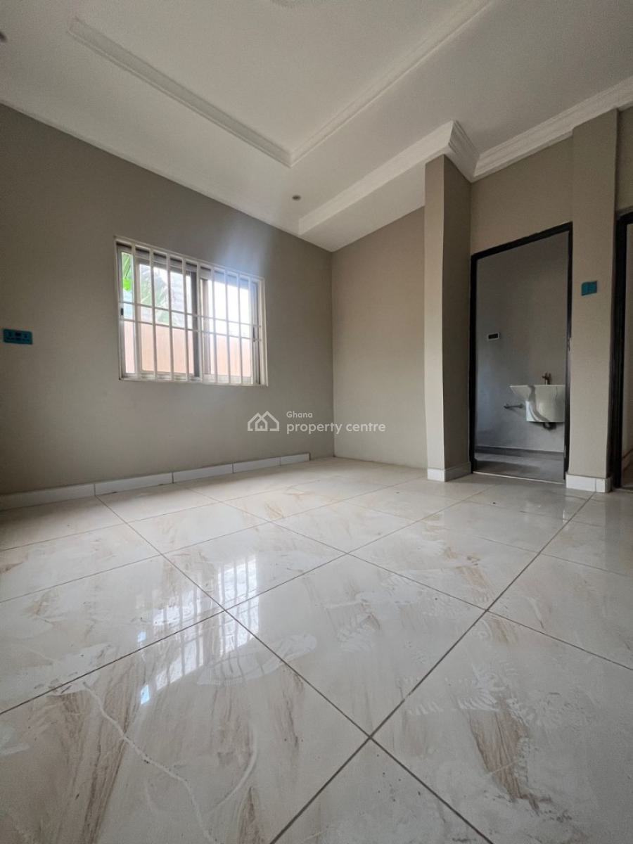 3 Bedrooms House, Oyarifa, La Nkwantanang Madina Municipal, Accra, Detached Bungalow for Sale