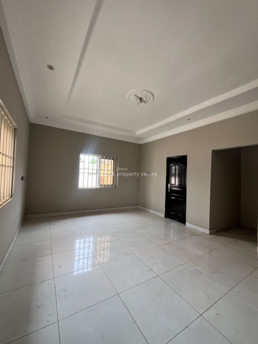 3 Bedrooms House, Oyarifa, La Nkwantanang Madina Municipal, Accra, Detached Bungalow for Sale