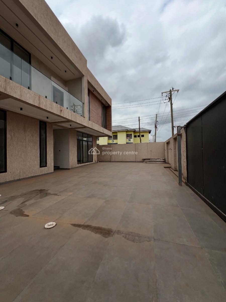 Executive 4 Bedroom, Dome, Ga East Municipal, Accra, House for Sale