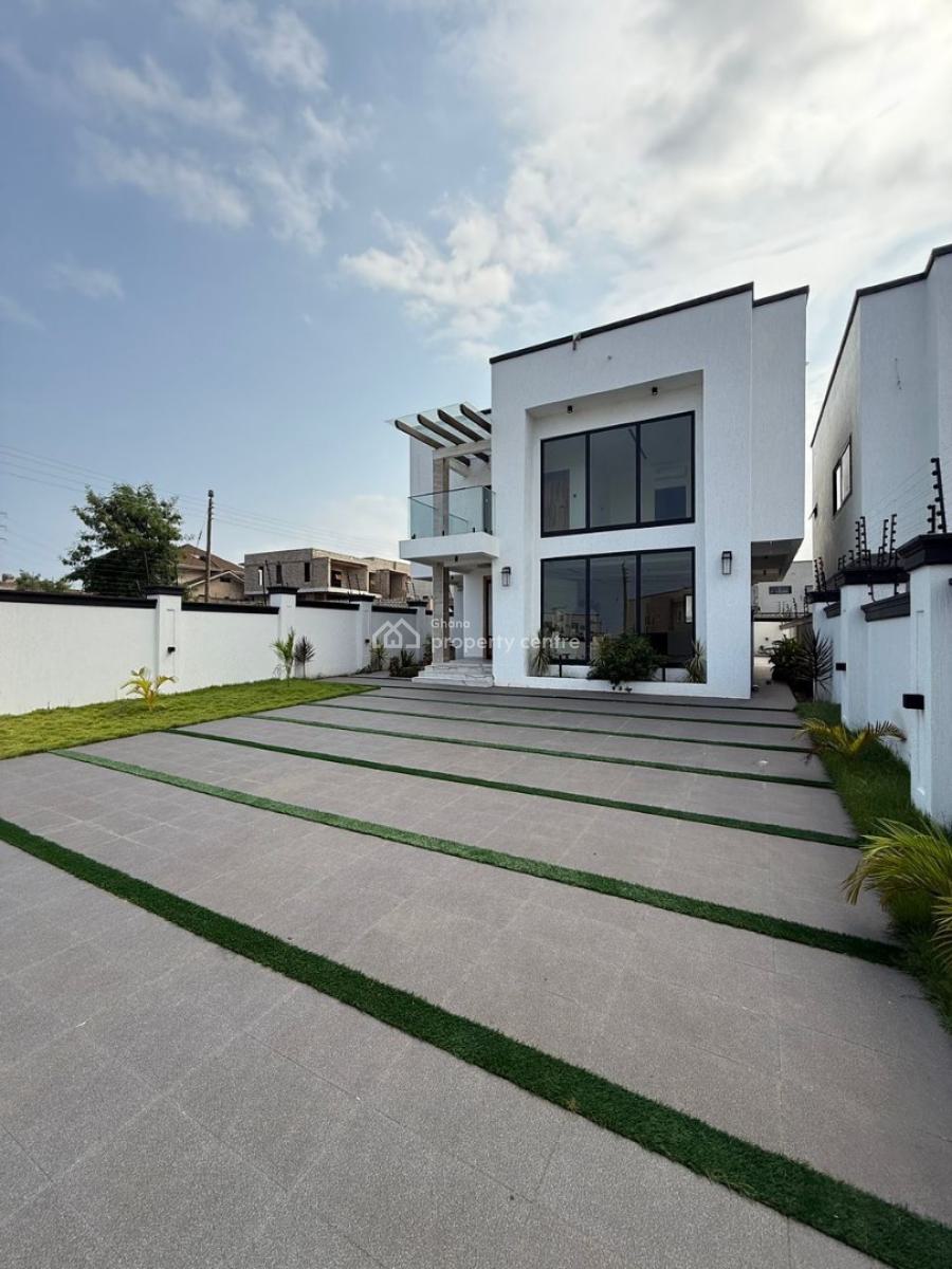 Executive  All En-suite 4 Bedroom, East Airport, Airport Residential Area, Accra, House for Sale