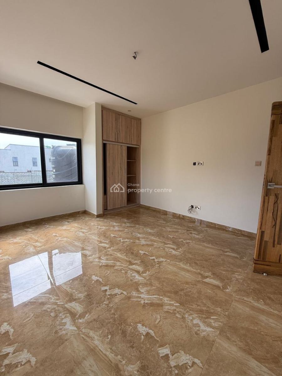 Executive  All En-suite 4 Bedroom, East Airport, Airport Residential Area, Accra, House for Sale