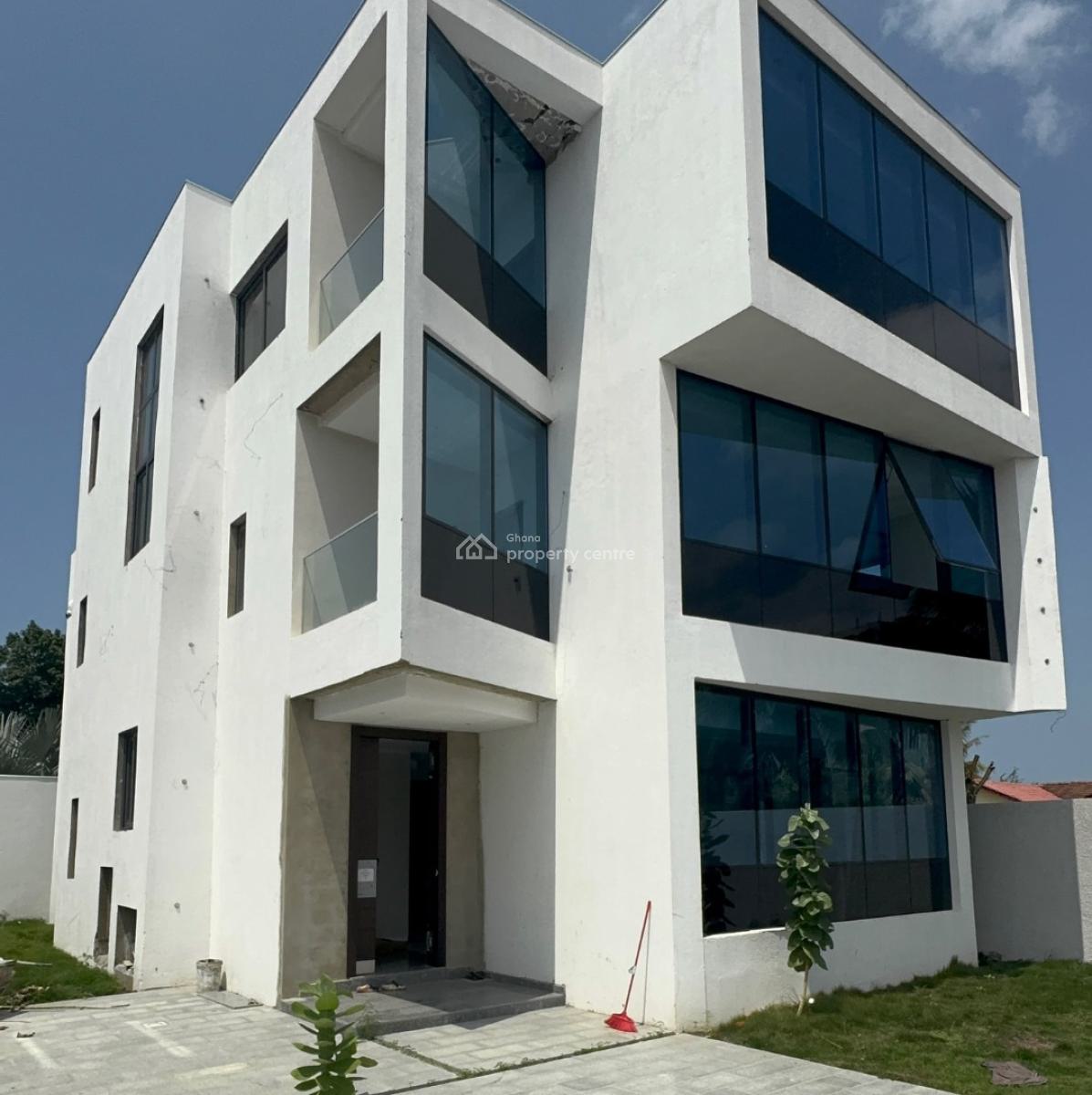 Executive 4 Bedroom, Adjiringanor, East Legon, Accra, House for Rent