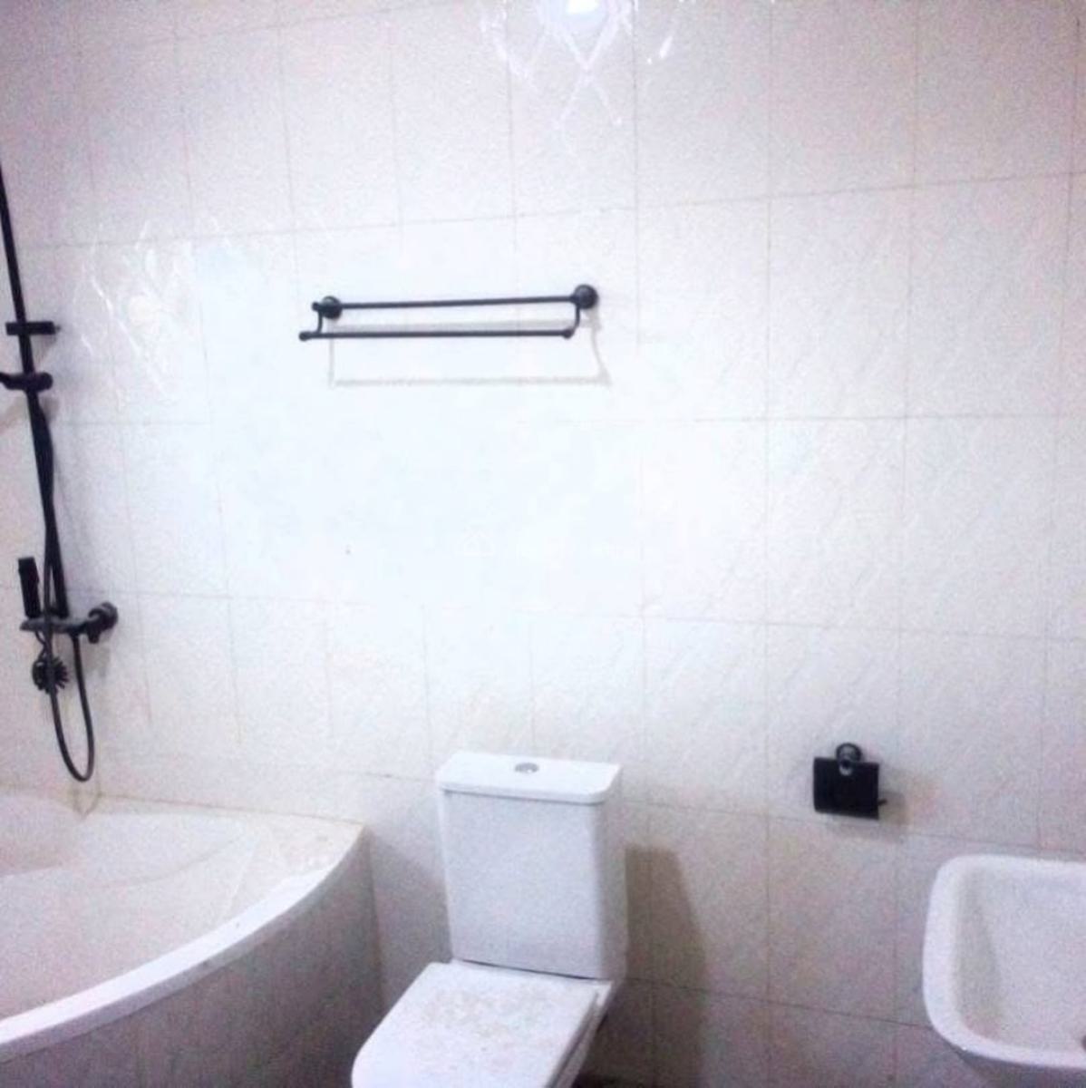 Executive 4 Bedroom, Amasaman, Ga West Municipal, Accra, House for Rent