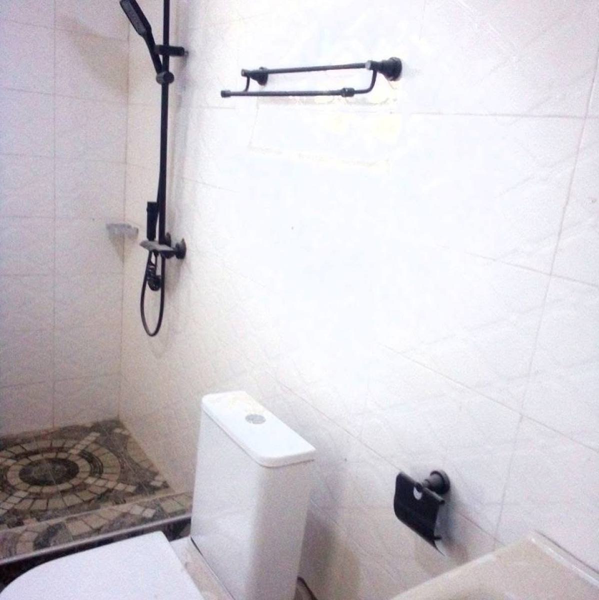 Executive 4 Bedroom, Amasaman, Ga West Municipal, Accra, House for Rent