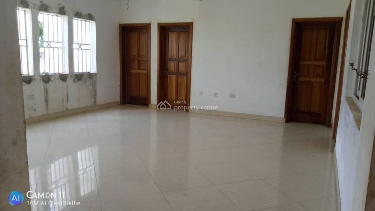Executive 5 Bedrooms, Sekondi, Sekondi-takoradi, Western Region, House for Sale