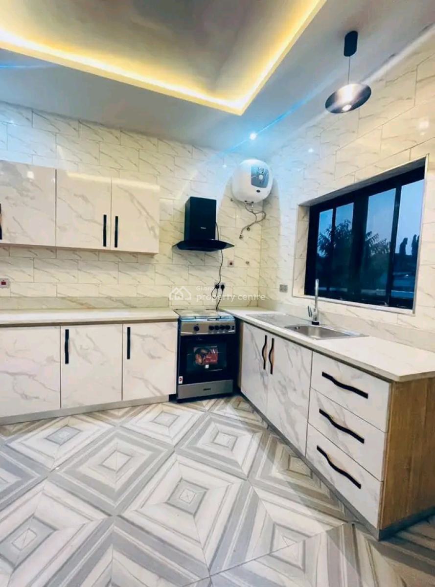 Executive 2bedroom Apartment @ Botwe, Ashaley Botwe, Adenta Municipal, Accra, Apartment for Rent