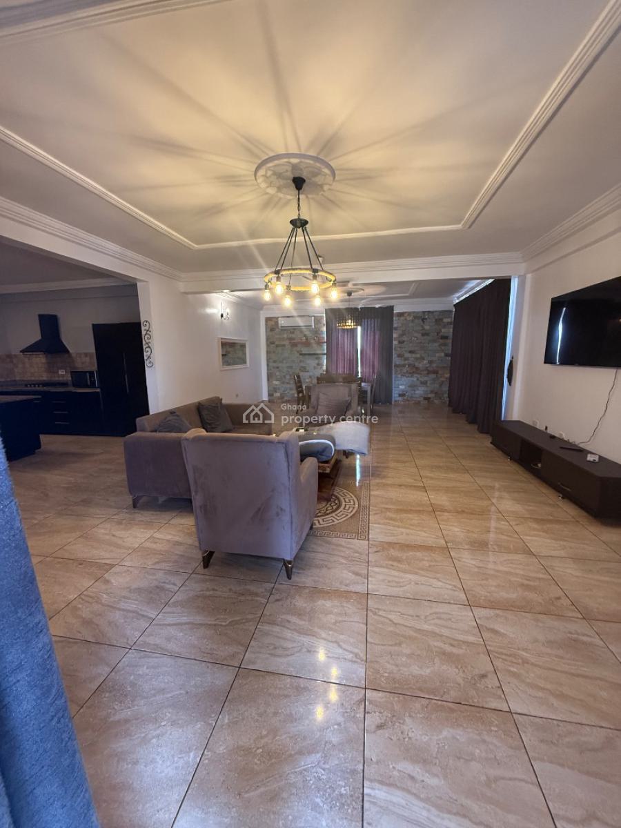 2 Bedrooms Furnished in Osu, Oxfords Street, Osu, Accra, Apartment for Rent