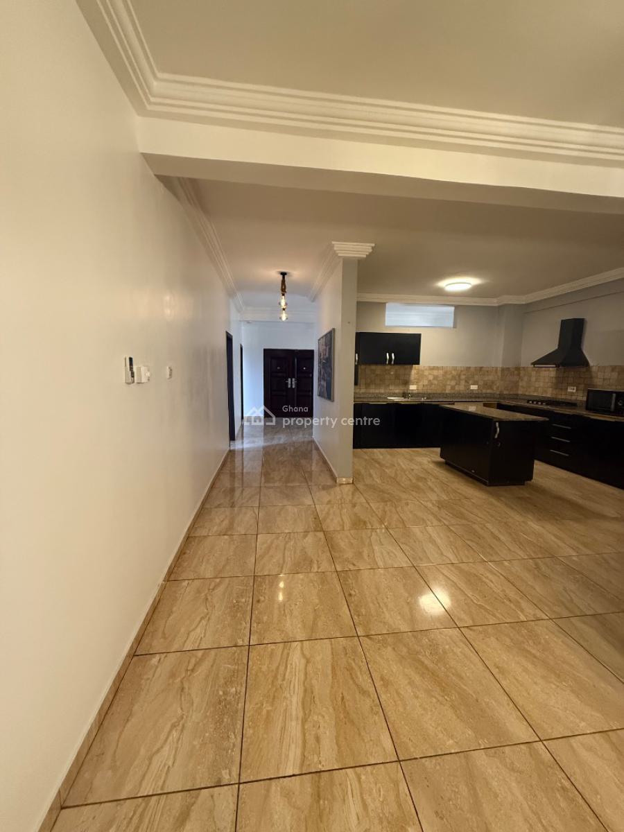 2 Bedrooms Furnished in Osu, Oxfords Street, Osu, Accra, Apartment for Rent