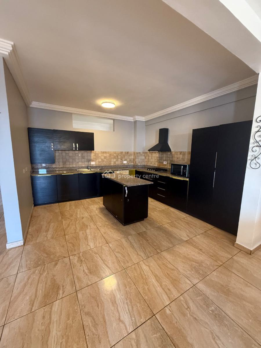 2 Bedrooms Furnished in Osu, Oxfords Street, Osu, Accra, Apartment for Rent