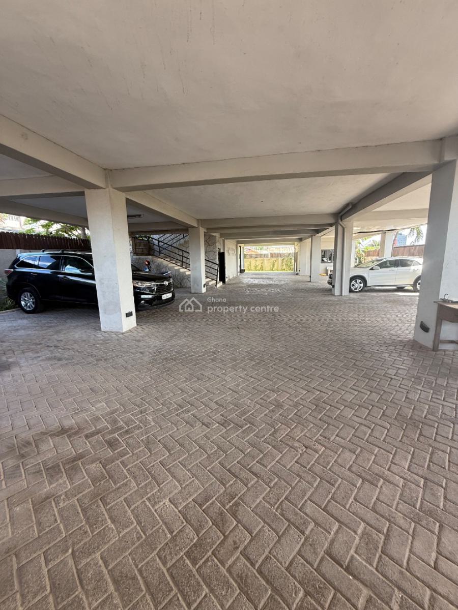 2 Bedrooms Furnished in Osu, Oxfords Street, Osu, Accra, Apartment for Rent