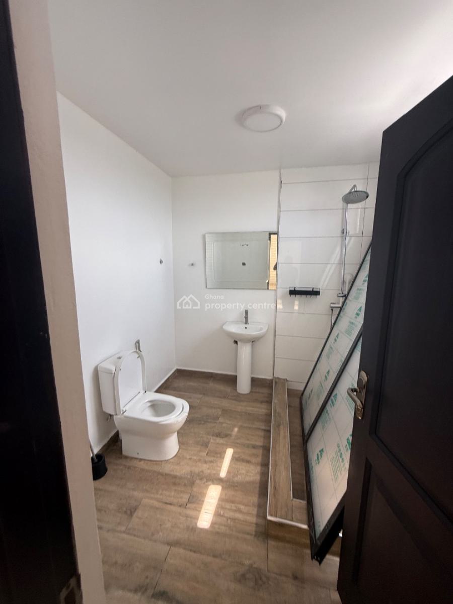 2 Bedrooms Furnished in Osu, Oxfords Street, Osu, Accra, Apartment for Rent