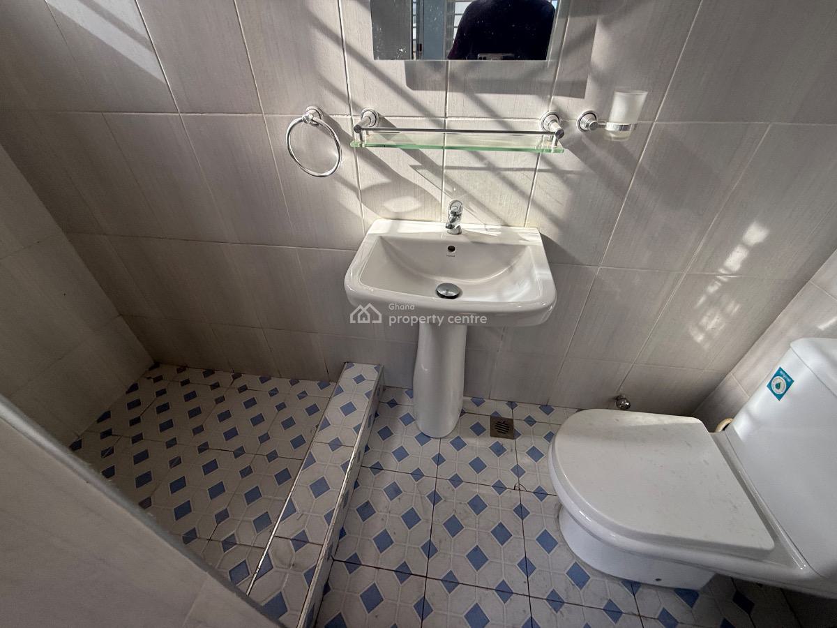 2 Bedrooms Apartment in North Kaneshie, Orgle Road, North Kaneshie, Accra, Apartment for Rent