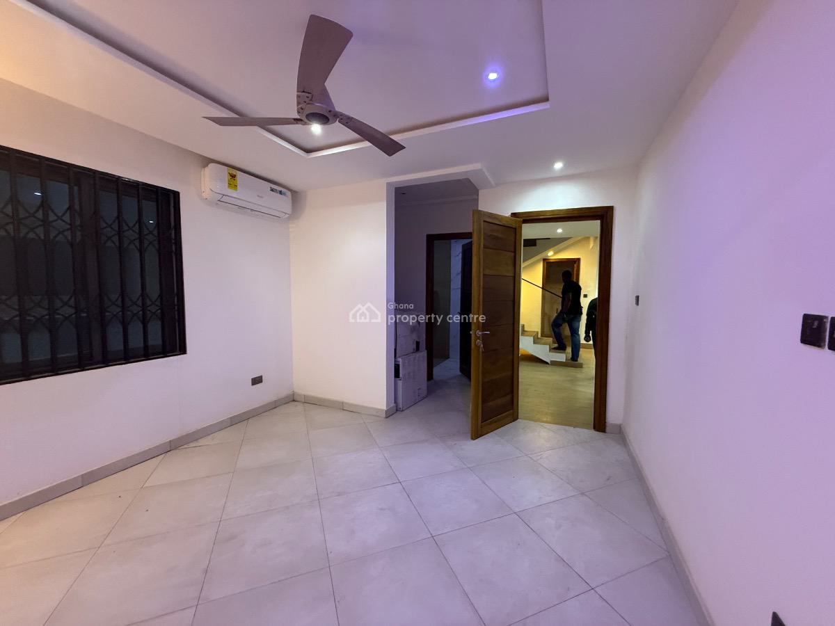 Executive 5 Bedrooms House in Ashorman Estate, Ashorman Estate, Ga South Municipal, Accra, House for Sale