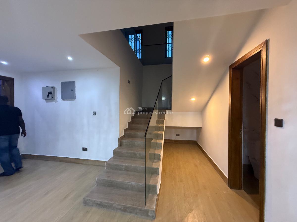 Executive 5 Bedrooms House in Ashorman Estate, Ashorman Estate, Ga South Municipal, Accra, House for Sale