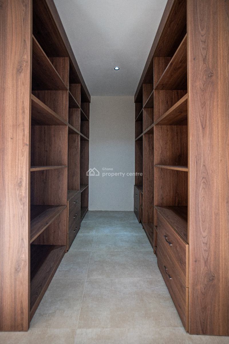 4 Bedrooms House in East Airport, Tseaddo East Airport, Ga West Municipal, Accra, House for Rent