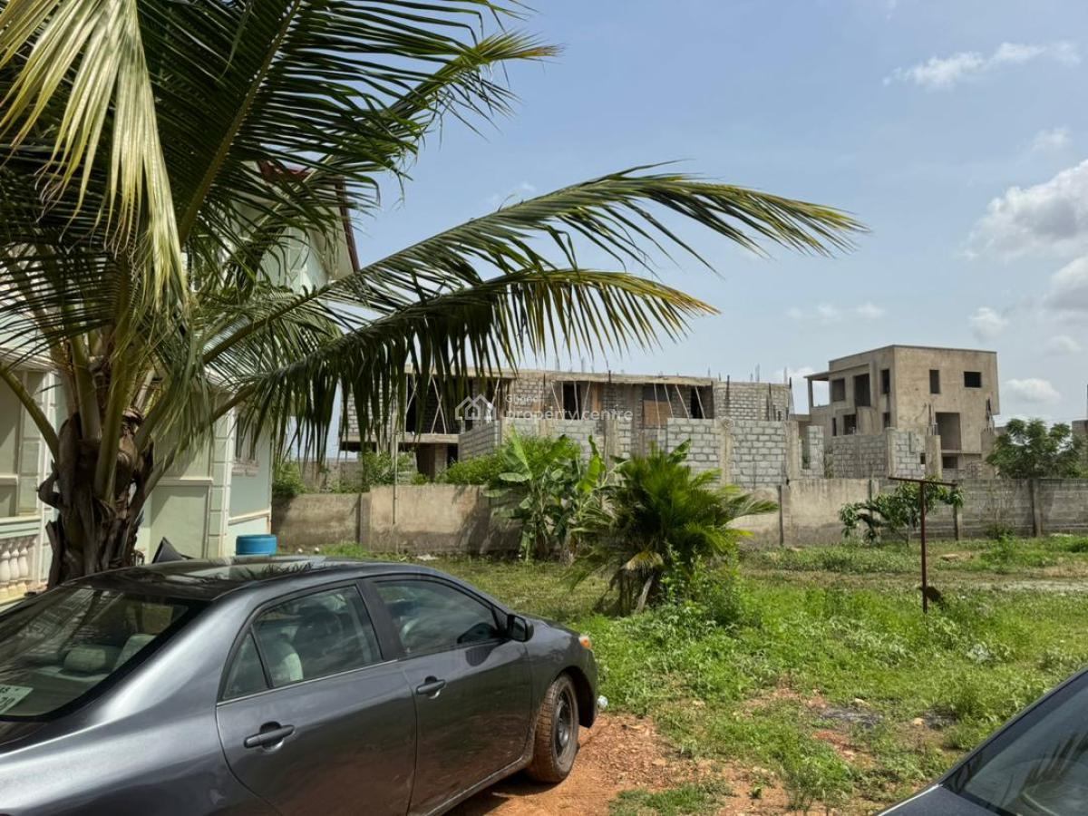 3 Bedrooms House on 1 Acres of Land East Legon Hills, Ga West Municipal, Accra, House for Sale