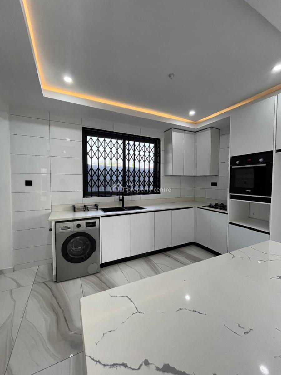 Luxury 3 Bedroom House Selling Now, East Legon, Accra, Townhouse for Sale
