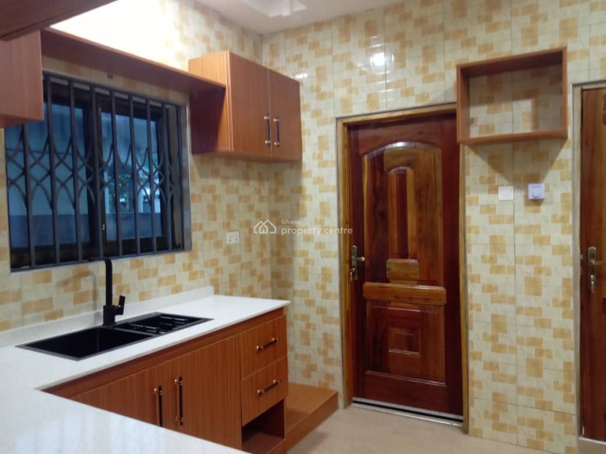 3 Bedrooms at Asofah Amormorley, Amormorley Asofah, Ga South Municipal, Accra, Detached Bungalow for Rent