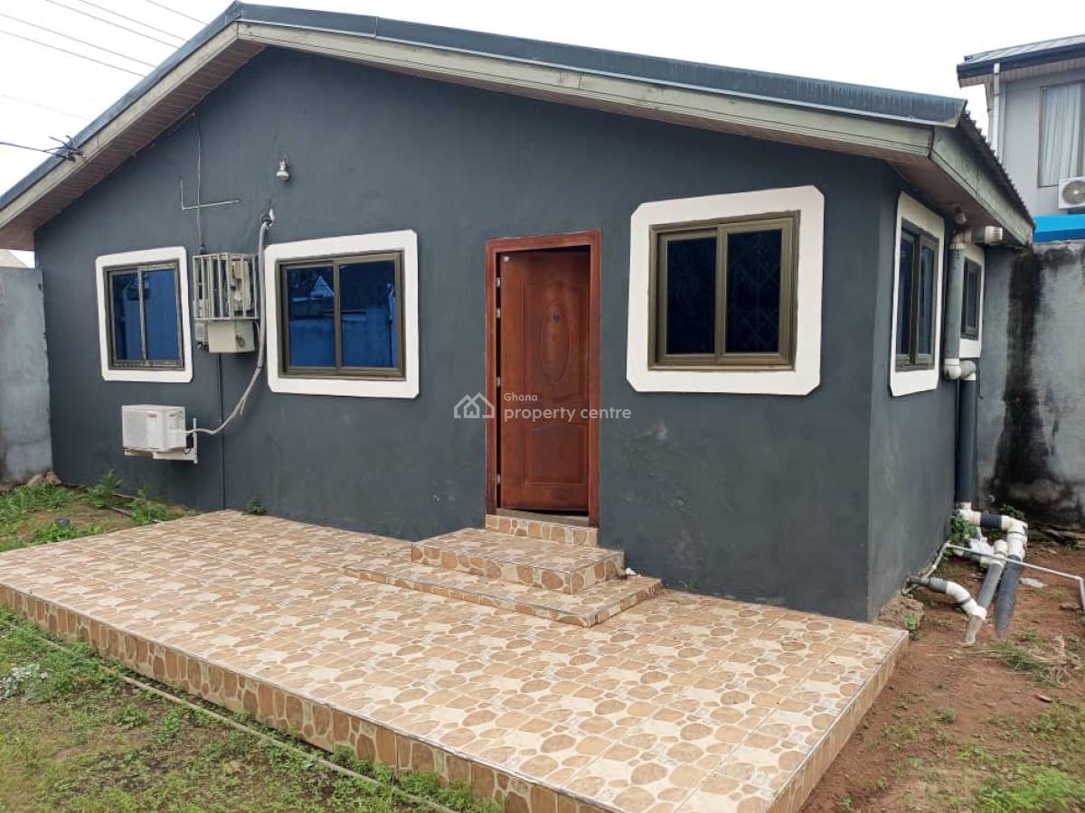 3 Bedroom Self Compound House, Dzorwulu, Accra, House for Rent