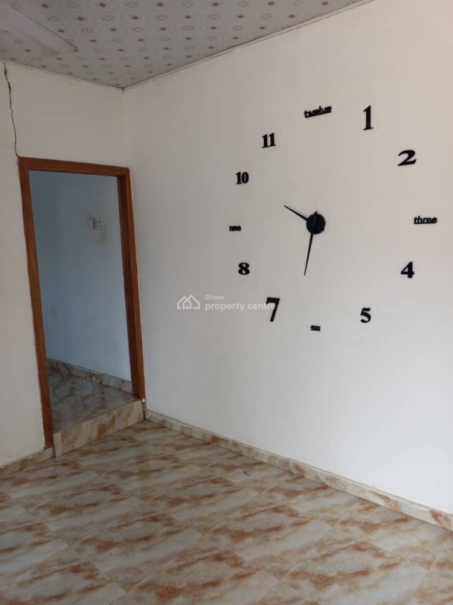 3 Bedroom Self Compound House, Dzorwulu, Accra, House for Rent