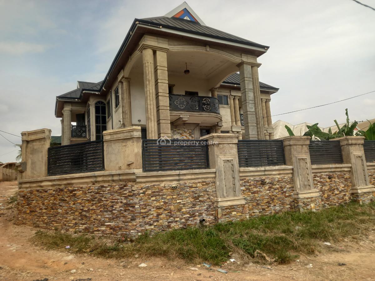 5 Bedrooms, Sasa, After Kronum Afrancho., Afigya-kwabre, Ashanti, House for Sale