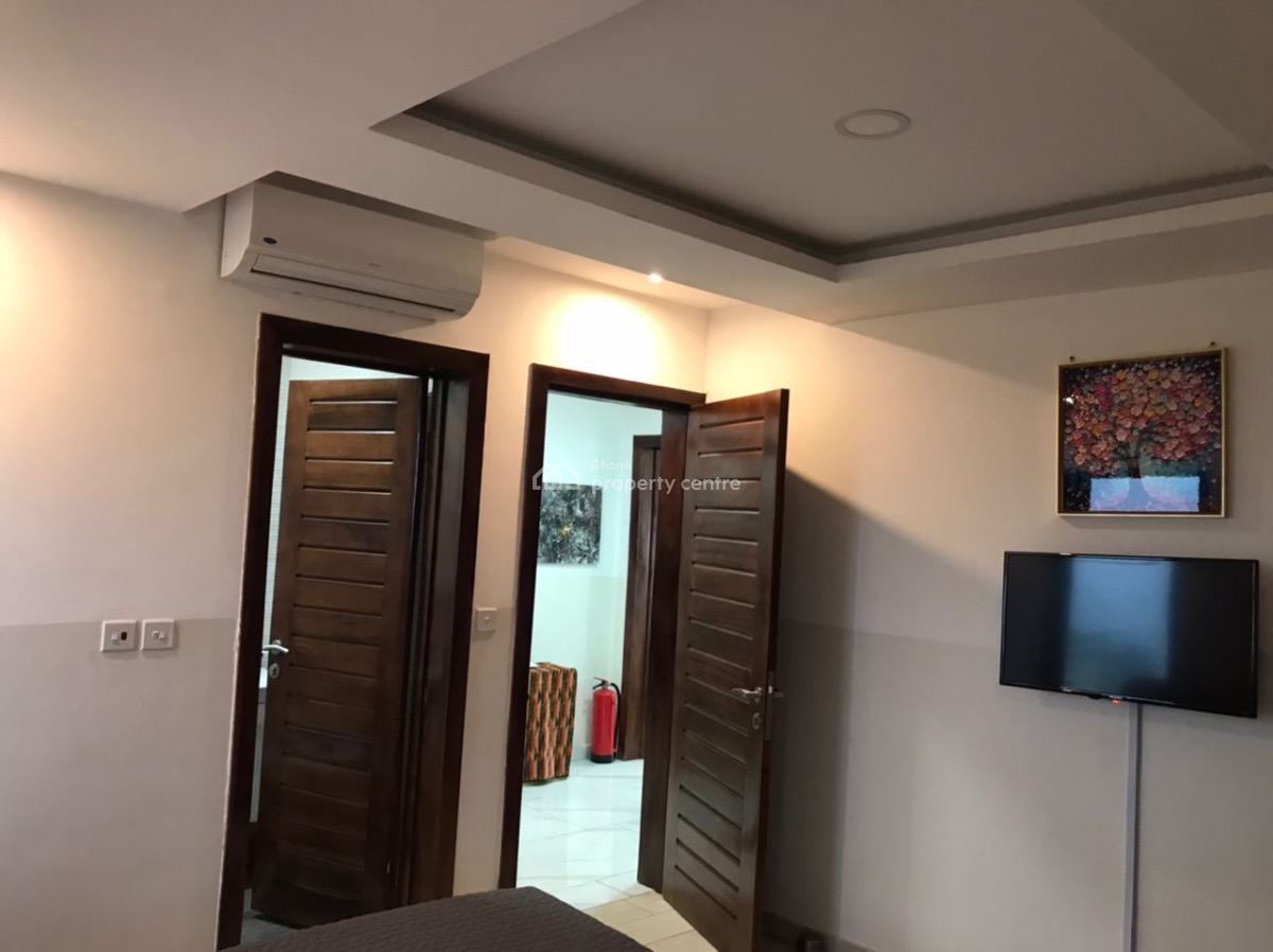 Beautiful Lush Sea View Front House, Krokobite Road, Mccarthy Hill, Ga South Municipal, Accra, House for Sale