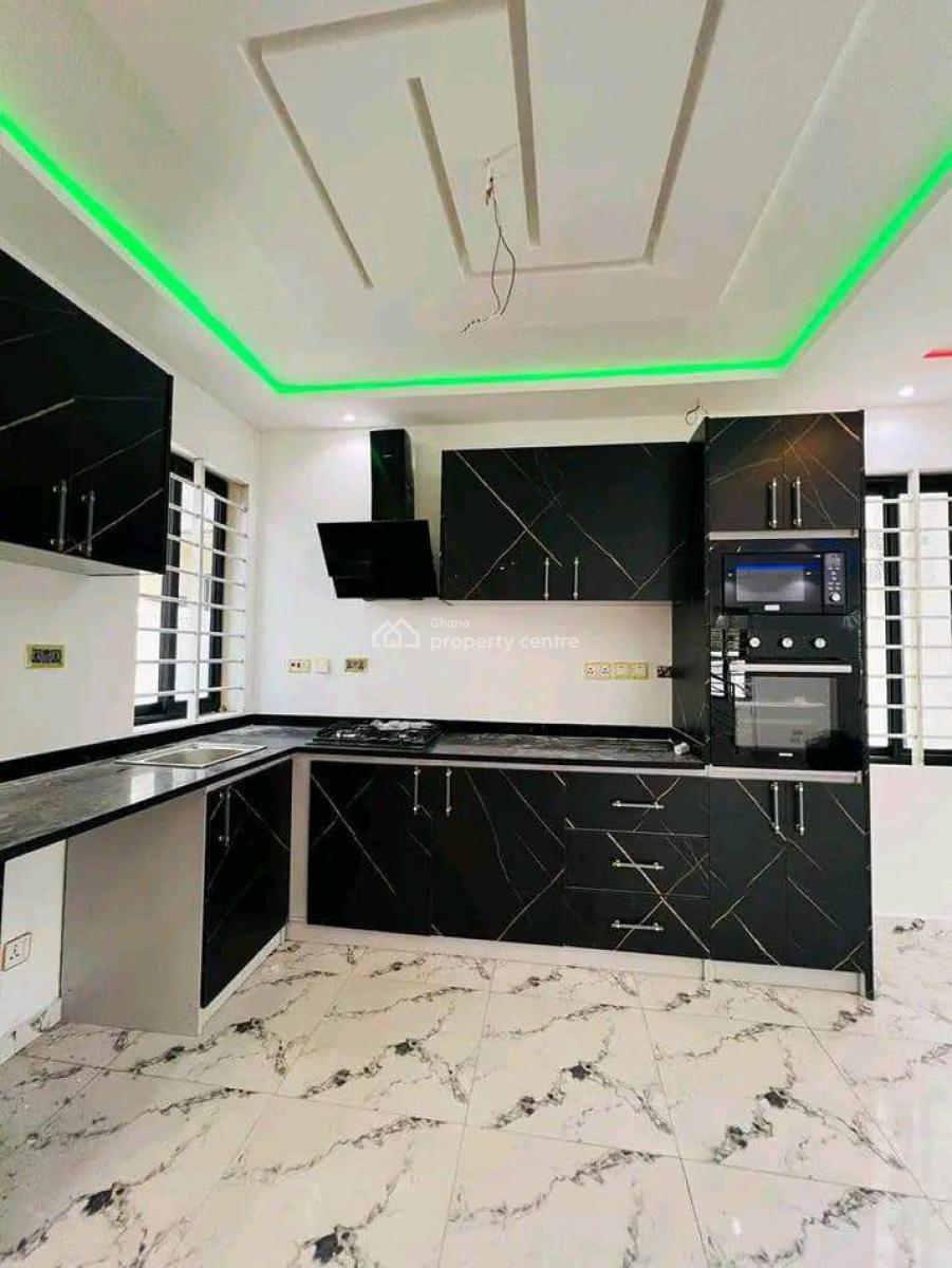 Executive Newly Built 2 Bedroom, Ashaley Botwe, Adenta Municipal, Accra, Townhouse for Sale