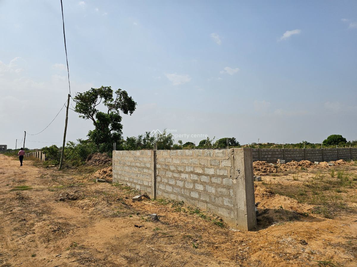 Promo Prices !!! Solomon Court Lands at Prampram, Beach Road - New Ningo Police Station, Prampram, Ningo Prampram District, Accra, Mixed-use Land for Sale