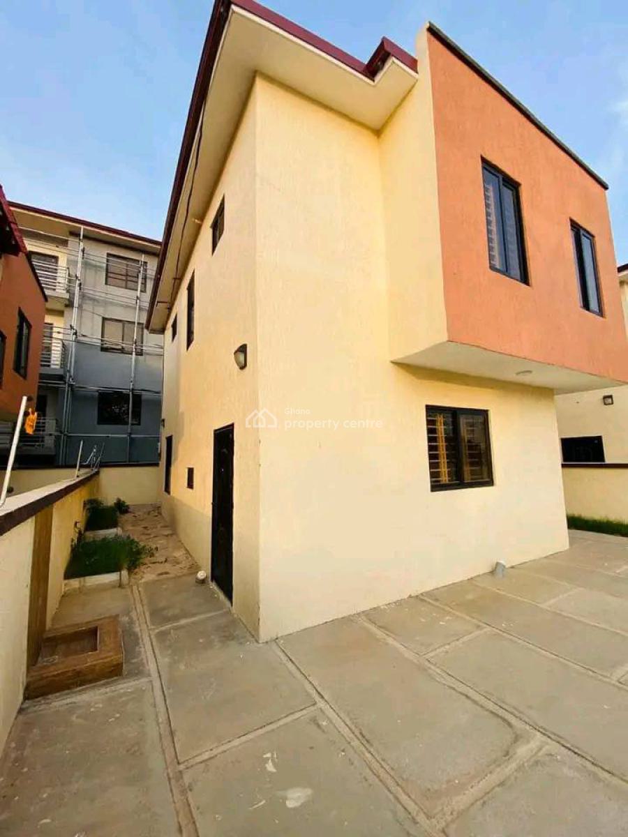 Executive Self Compound 2 Bedrooms, Achimota, Accra, House for Rent