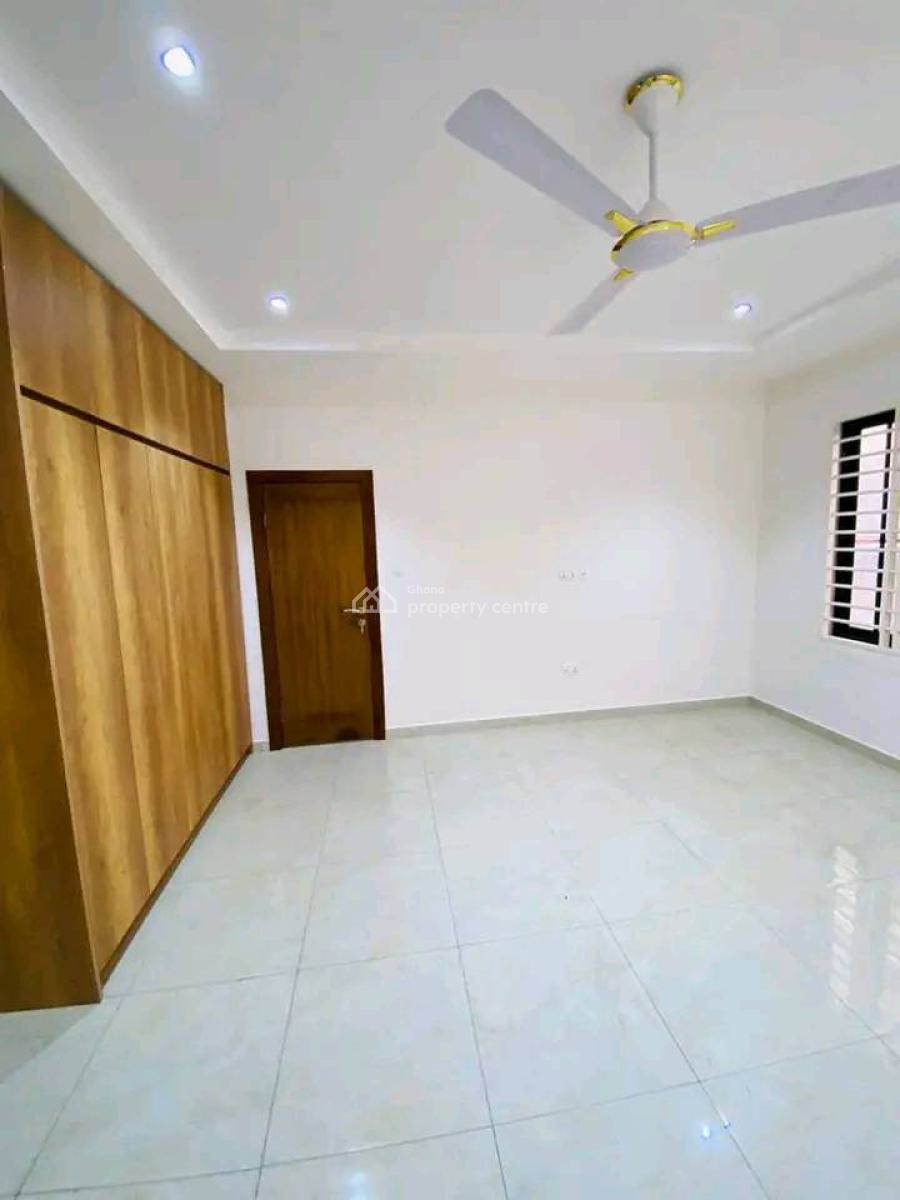 Executive Self Compound 2 Bedrooms, Achimota, Accra, House for Rent