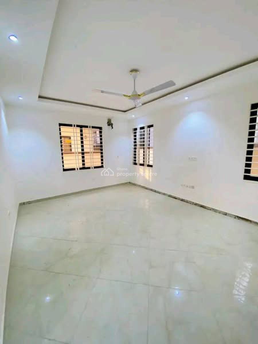 Executive Self Compound 2 Bedrooms, Achimota, Accra, House for Rent