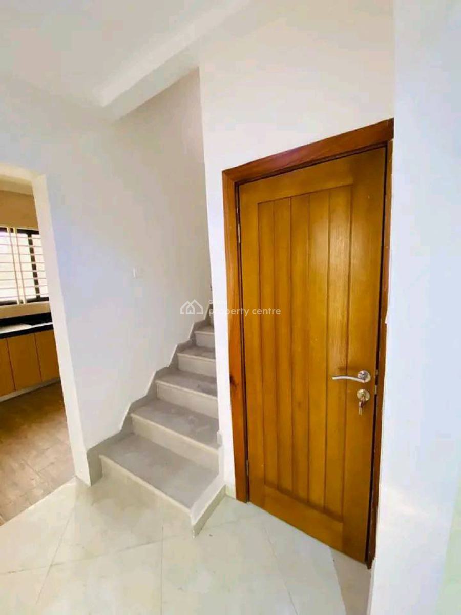Executive Self Compound 2 Bedrooms, Achimota, Accra, House for Rent