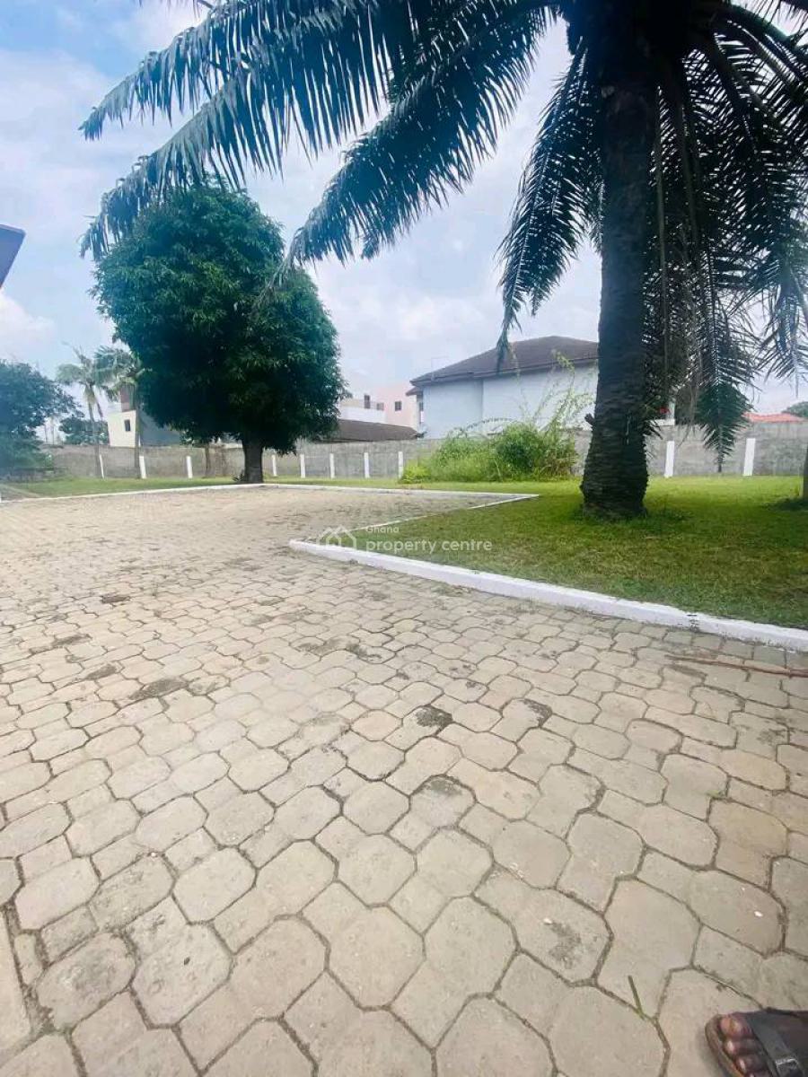 Executive 5 Bedrooms, East Legon, Accra, House for Rent