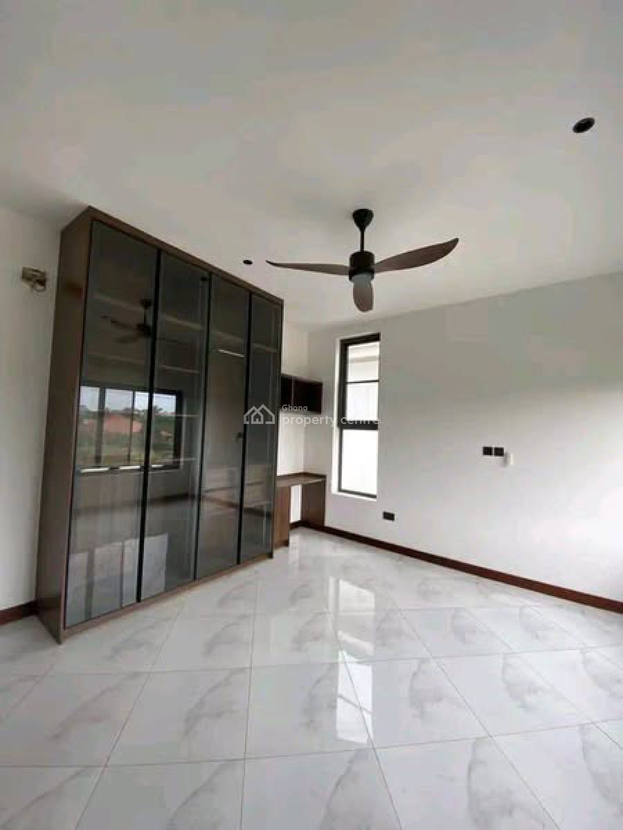Executive Gated Community Semi-detached 3 Bedroom, Dome, Ga East Municipal, Accra, House for Sale