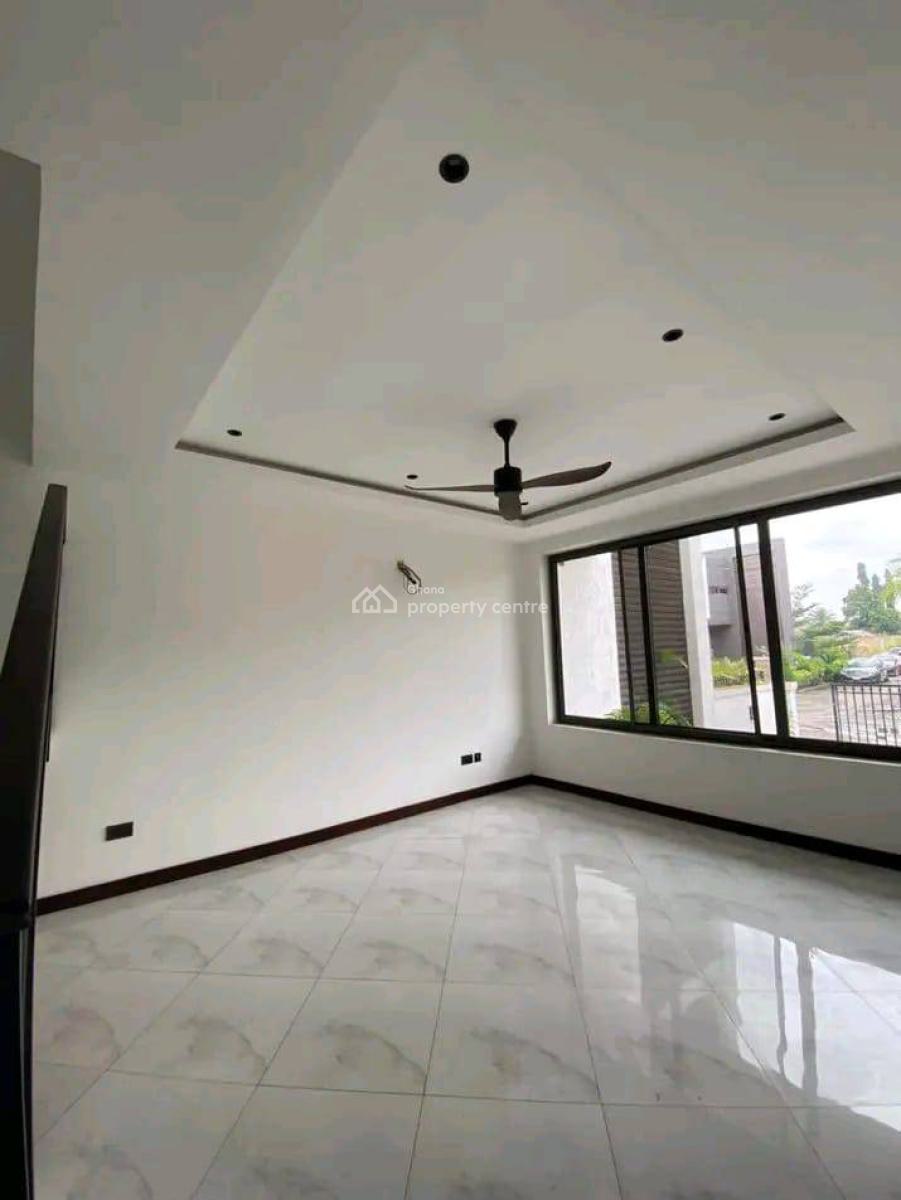 Executive Gated Community Semi-detached 3 Bedroom, Dome, Ga East Municipal, Accra, House for Sale